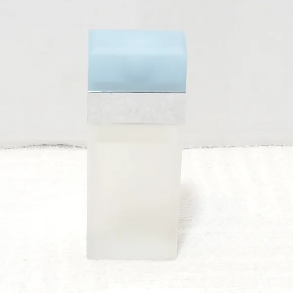 Light Blue by Dolce & Gabbana Perfume for Women 0.84 fl oz Spray Made in France - Picture 5 of 6